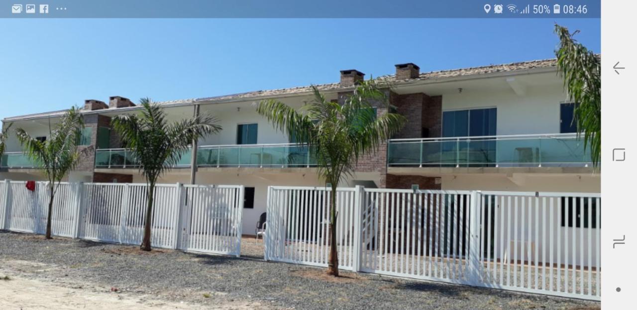 Conjunto Residencial Verdes Mares Гуаратуба Екстериор снимка