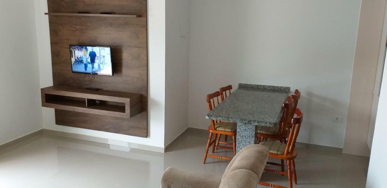 Conjunto Residencial Verdes Mares Гуаратуба Екстериор снимка